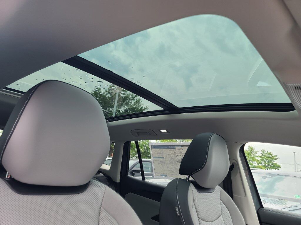 2025 Volkswagen Tiguan 2.0T SE Springfield VA