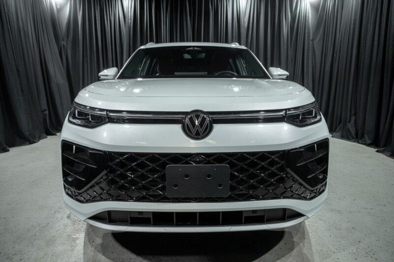 2025 Volkswagen Tiguan 2.0T SEL R-Line 4MOTION SUV