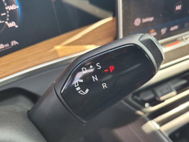 2025 Volkswagen Tiguan 2.0T SEL R-Line Folsom CA