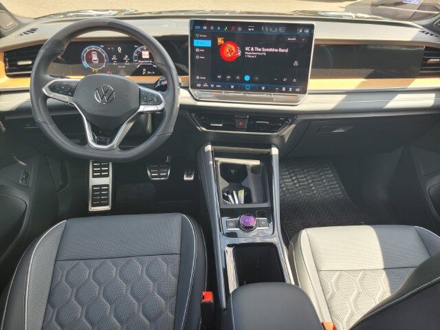 2025 Volkswagen Tiguan 2.0T SEL R-Line Folsom CA