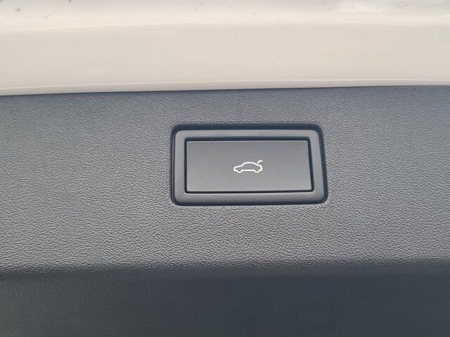 2025 Volkswagen Tiguan 2.0T SEL R-Line Springfield VA