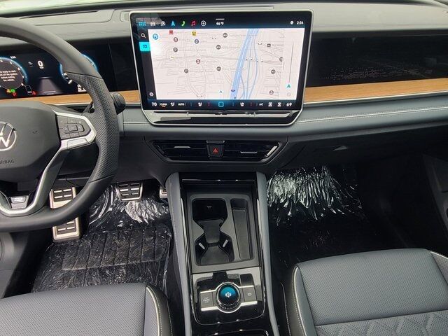 2025 Volkswagen Tiguan 2.0T SEL R-Line Springfield VA