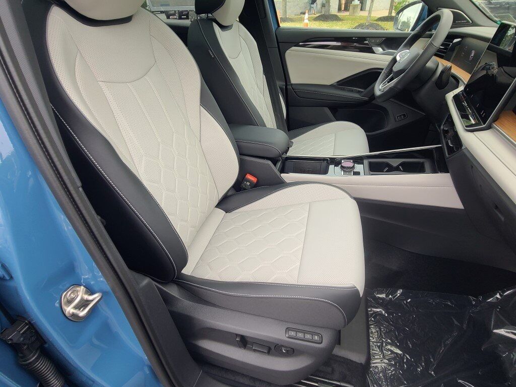 2025 Volkswagen Tiguan 2.0T SEL R-Line Springfield VA