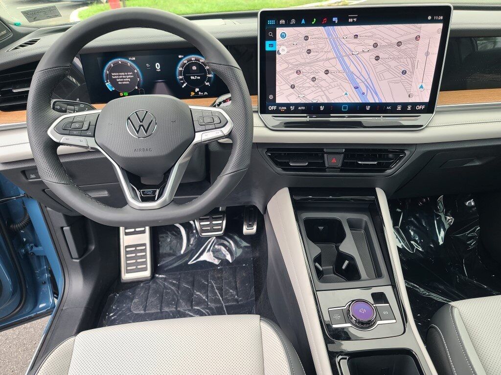 2025 Volkswagen Tiguan 2.0T SEL R-Line Springfield VA