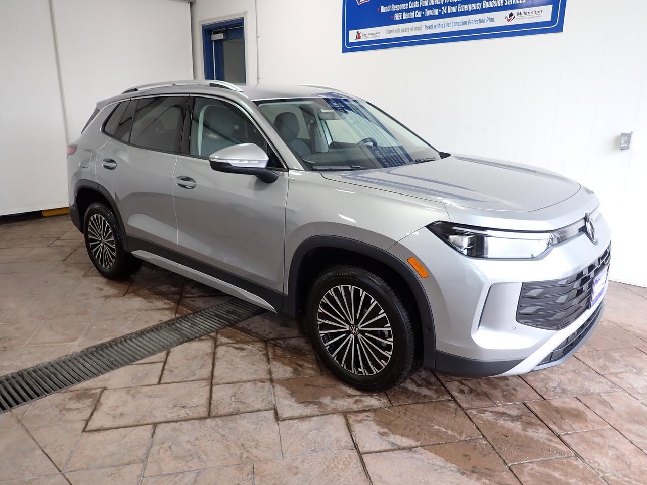 2025 Volkswagen Tiguan Comfortline 4WD LEATHER