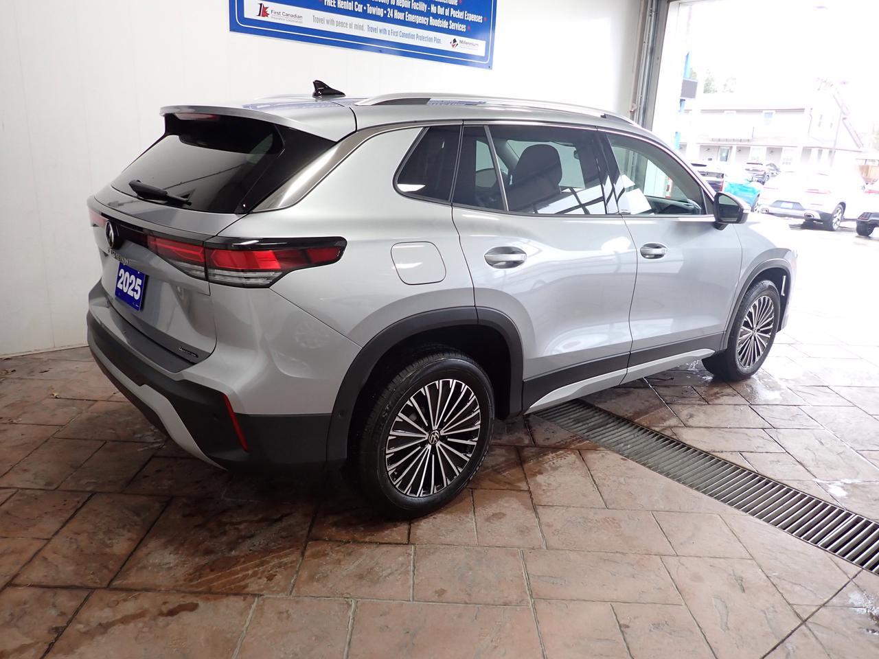 2025 Volkswagen Tiguan Comfortline 4WD LEATHER Listowel ON