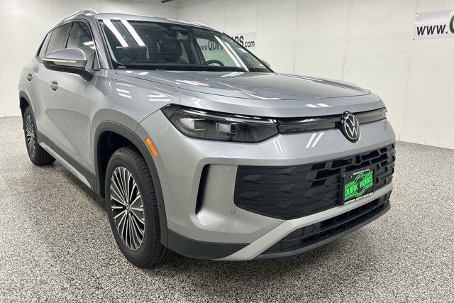2025 Volkswagen Tiguan S Oshkosh WI