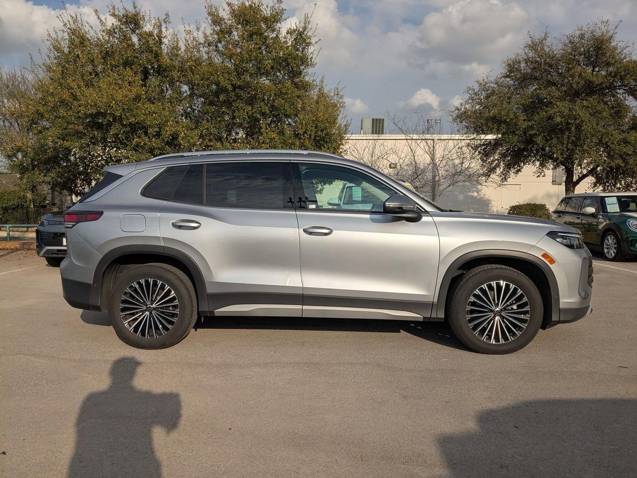 2025 Volkswagen Tiguan S