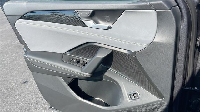 2025 Volkswagen Tiguan SE Corona CA