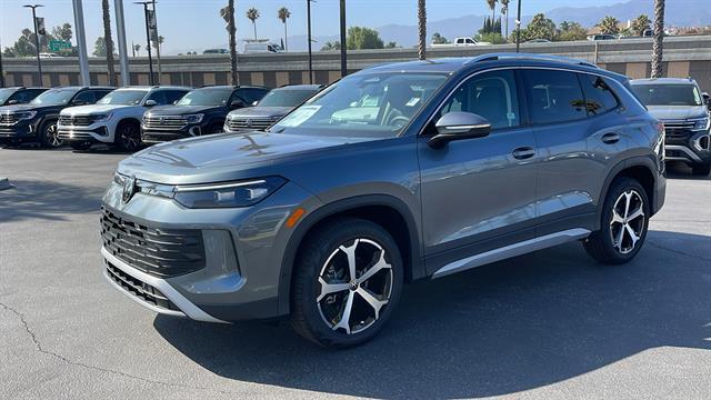 2025 Volkswagen Tiguan SE Corona CA