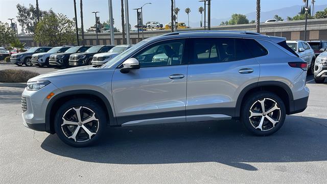 2025 Volkswagen Tiguan SE Corona CA