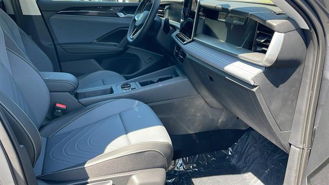 2025 Volkswagen Tiguan SE Corona CA