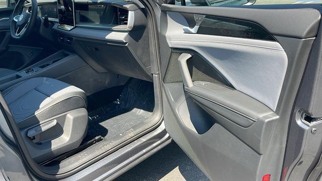 2025 Volkswagen Tiguan SE Corona CA