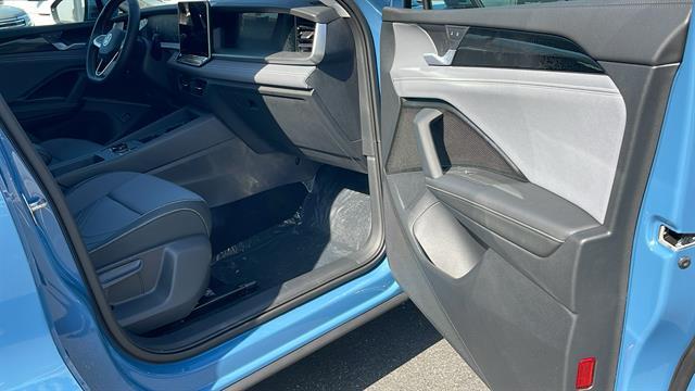 2025 Volkswagen Tiguan SE Corona CA