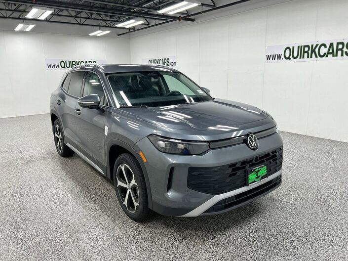 2025 Volkswagen Tiguan SE Oshkosh WI