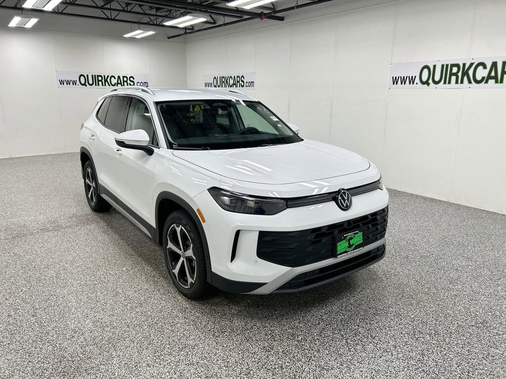 2025 Volkswagen Tiguan SE Oshkosh WI