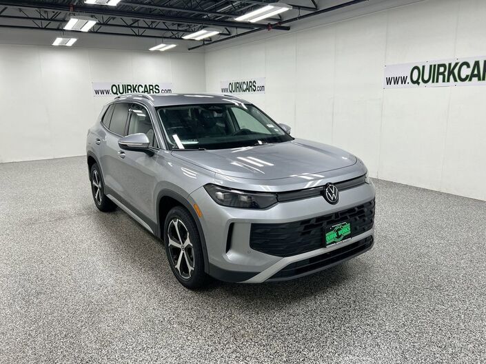 2025 Volkswagen Tiguan SE Oshkosh WI