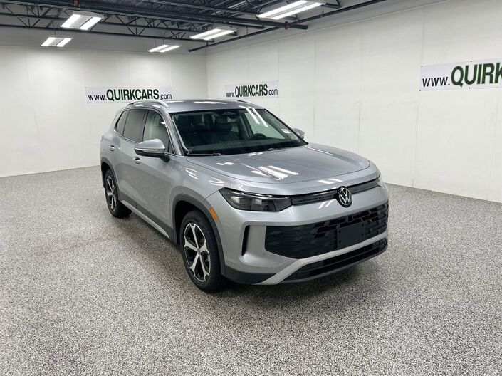 2025 Volkswagen Tiguan SE Oshkosh WI
