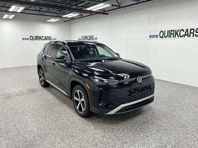 2025 Volkswagen Tiguan SE Oshkosh WI