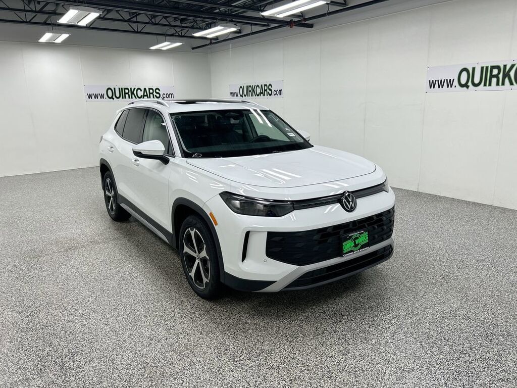 2025 Volkswagen Tiguan SE Oshkosh WI