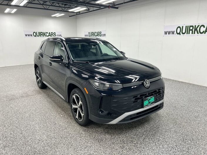 2025 Volkswagen Tiguan SE Oshkosh WI