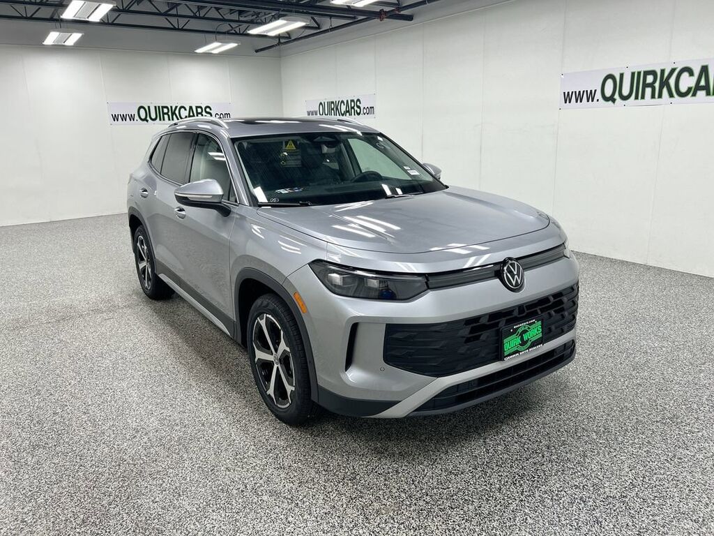 2025 Volkswagen Tiguan SE Oshkosh WI