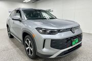 2025 Volkswagen Tiguan SE Oshkosh WI