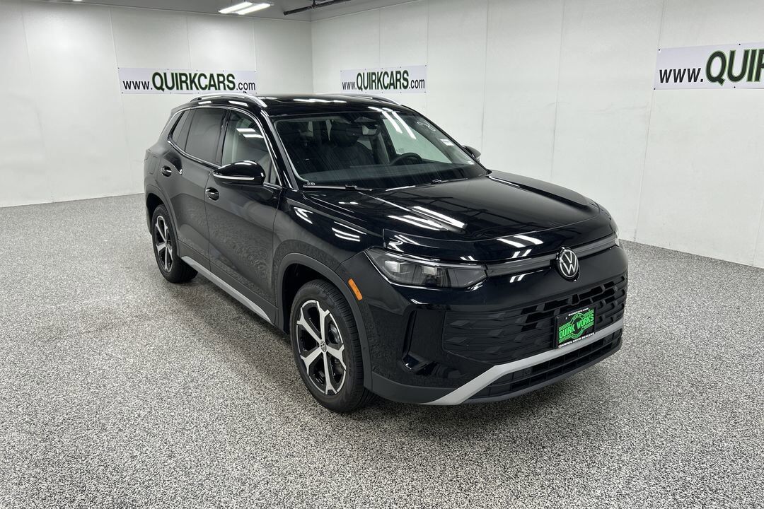 2025 Volkswagen Tiguan SE Oshkosh WI