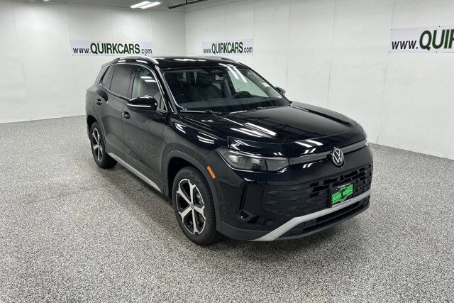 2025 Volkswagen Tiguan SE Oshkosh WI