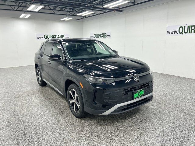 2025 Volkswagen Tiguan SE Oshkosh WI