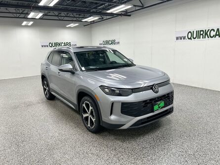 Volkswagen Tiguan SE 2025