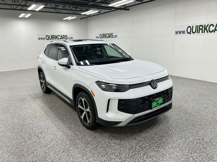 2025 Volkswagen Tiguan SE Oshkosh WI