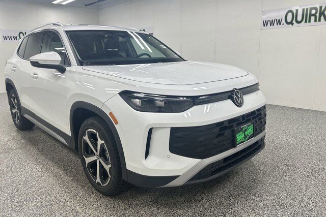 2025 Volkswagen Tiguan SE Oshkosh WI