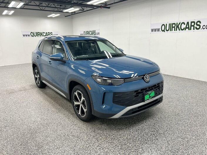 2025 Volkswagen Tiguan SE Oshkosh WI