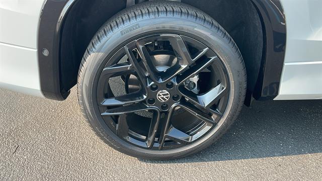 2025 Volkswagen Tiguan SE R-Line Black 4Motion Corona CA