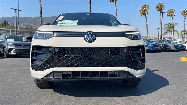 2025 Volkswagen Tiguan SE R-Line Black 4Motion Corona CA