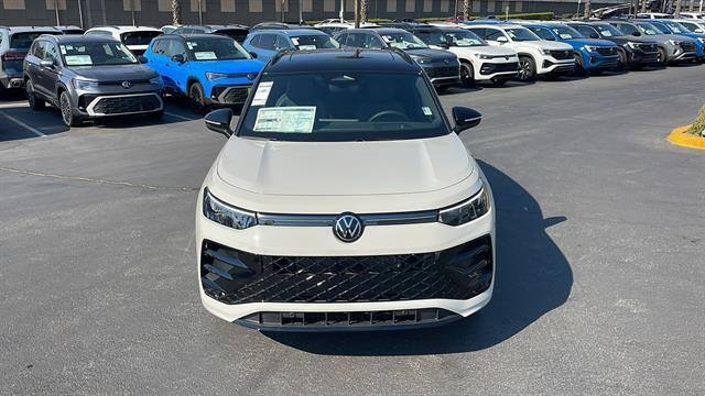 2025 Volkswagen Tiguan SE R-Line Black 4Motion Corona CA