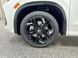 2025 Volkswagen Tiguan SE R-Line Black Oshkosh WI