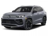 2025 Volkswagen Tiguan SE R-Line Black Oshkosh WI