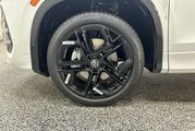 2025 Volkswagen Tiguan SE R-Line Black Oshkosh WI