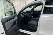 2025 Volkswagen Tiguan SE R-Line Black Oshkosh WI