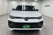 2025 Volkswagen Tiguan SE R-Line Black Oshkosh WI