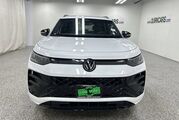 2025 Volkswagen Tiguan SE R-Line Black Oshkosh WI