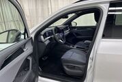2025 Volkswagen Tiguan SE R-Line Black Oshkosh WI