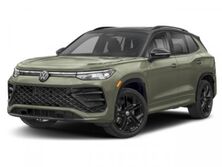 Volkswagen Tiguan SE R-Line Black Oshkosh WI