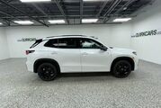 2025 Volkswagen Tiguan SE R-Line Black Oshkosh WI
