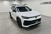 2025 Volkswagen Tiguan SE R-Line Black Oshkosh WI