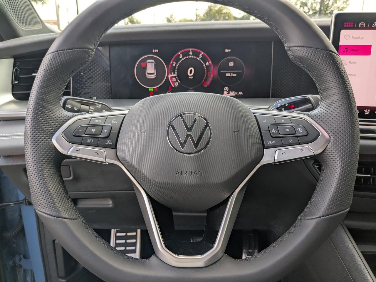 2025 Volkswagen Tiguan SE R-Line Black San Antonio TX