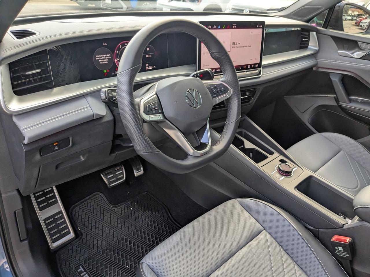 2025 Volkswagen Tiguan SE R-Line Black San Antonio TX