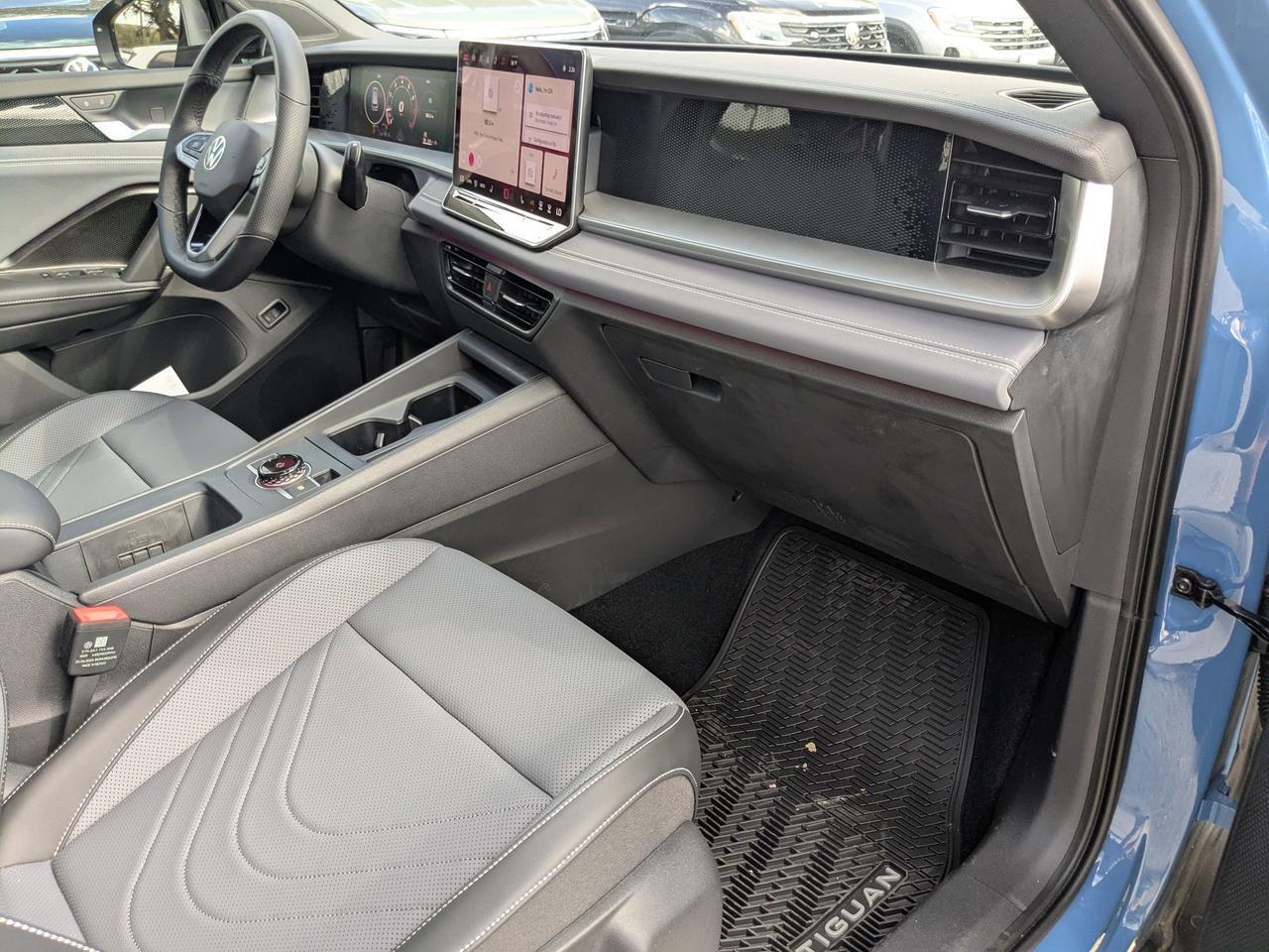 2025 Volkswagen Tiguan SE R-Line Black San Antonio TX